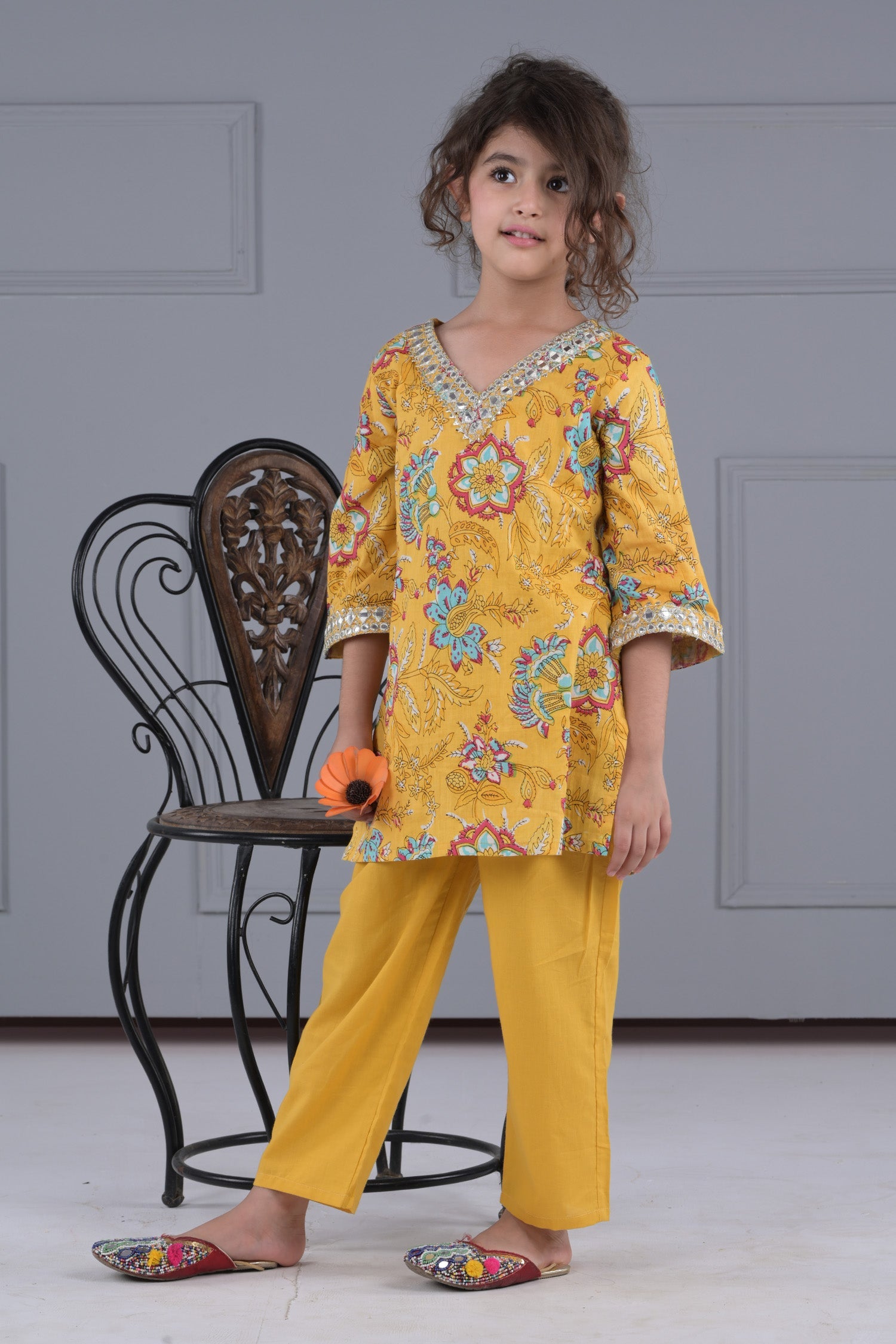 Sunshine Modern Suit